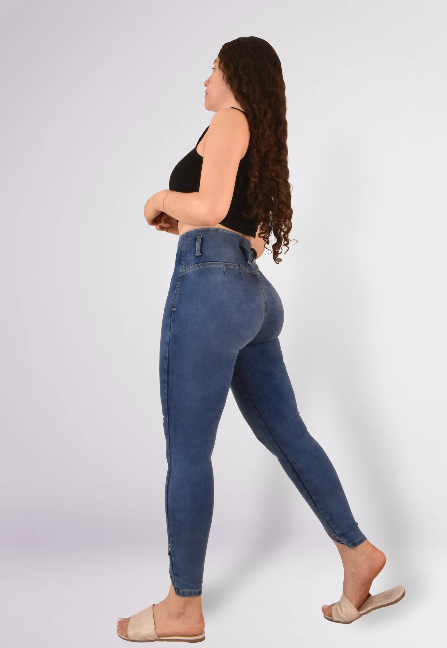 LipoJeans de Talle Alto con Efecto Levanta Cola 3673