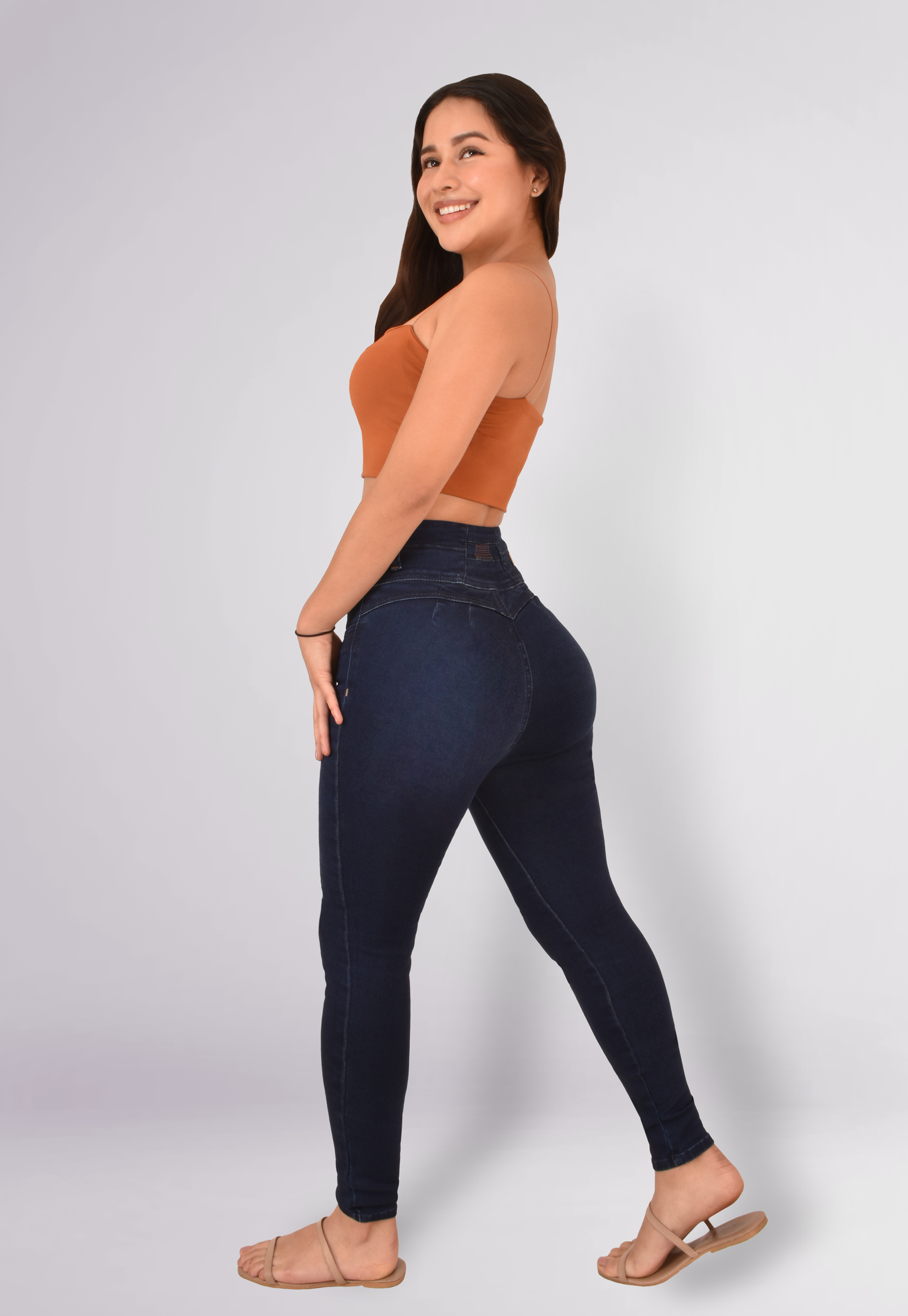 LipoJeans de Talle Alto con Efecto Levanta Cola 3724