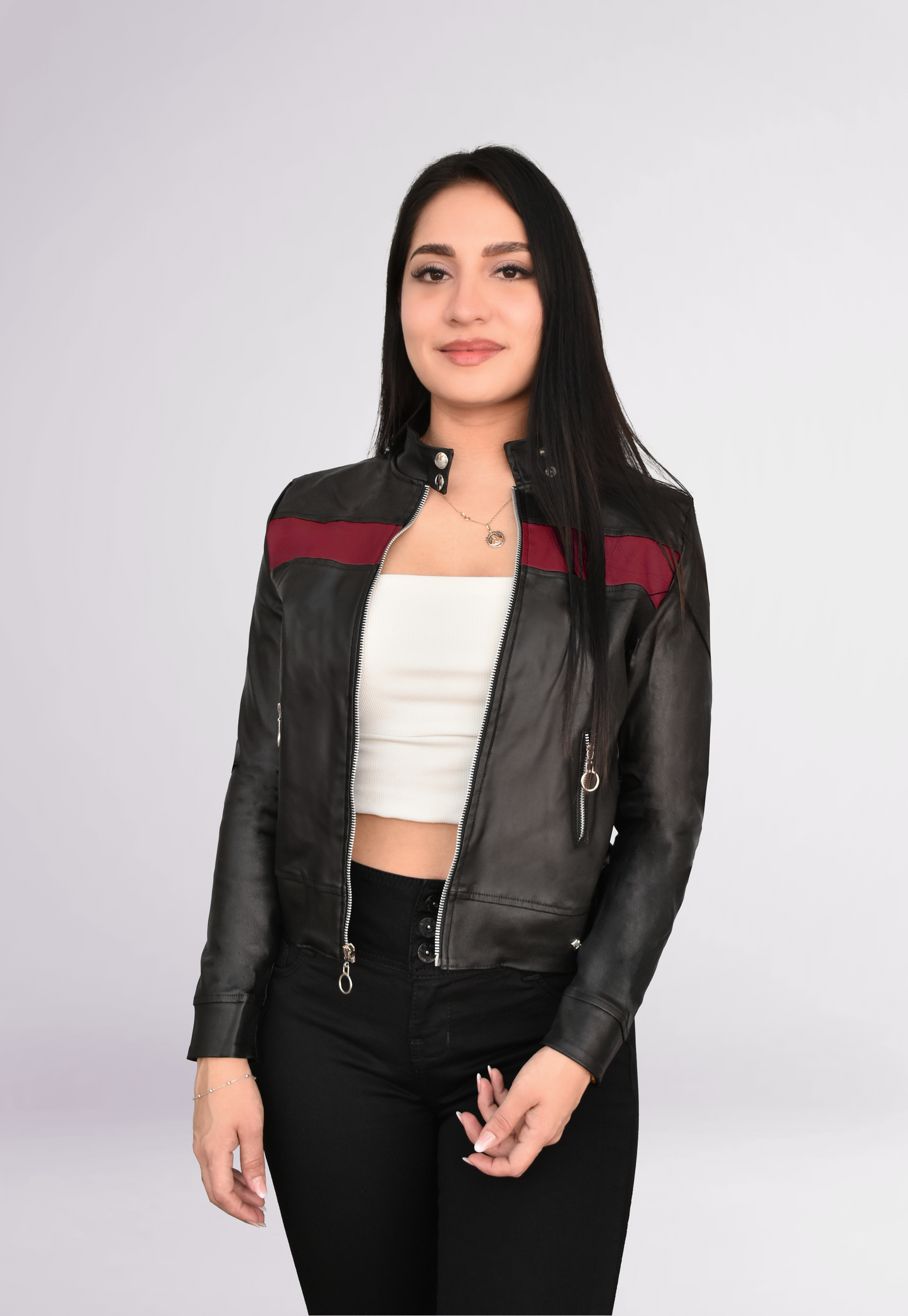 CHAQUETA VINIPIEL DAMA COLOR NEGRO CON VINO