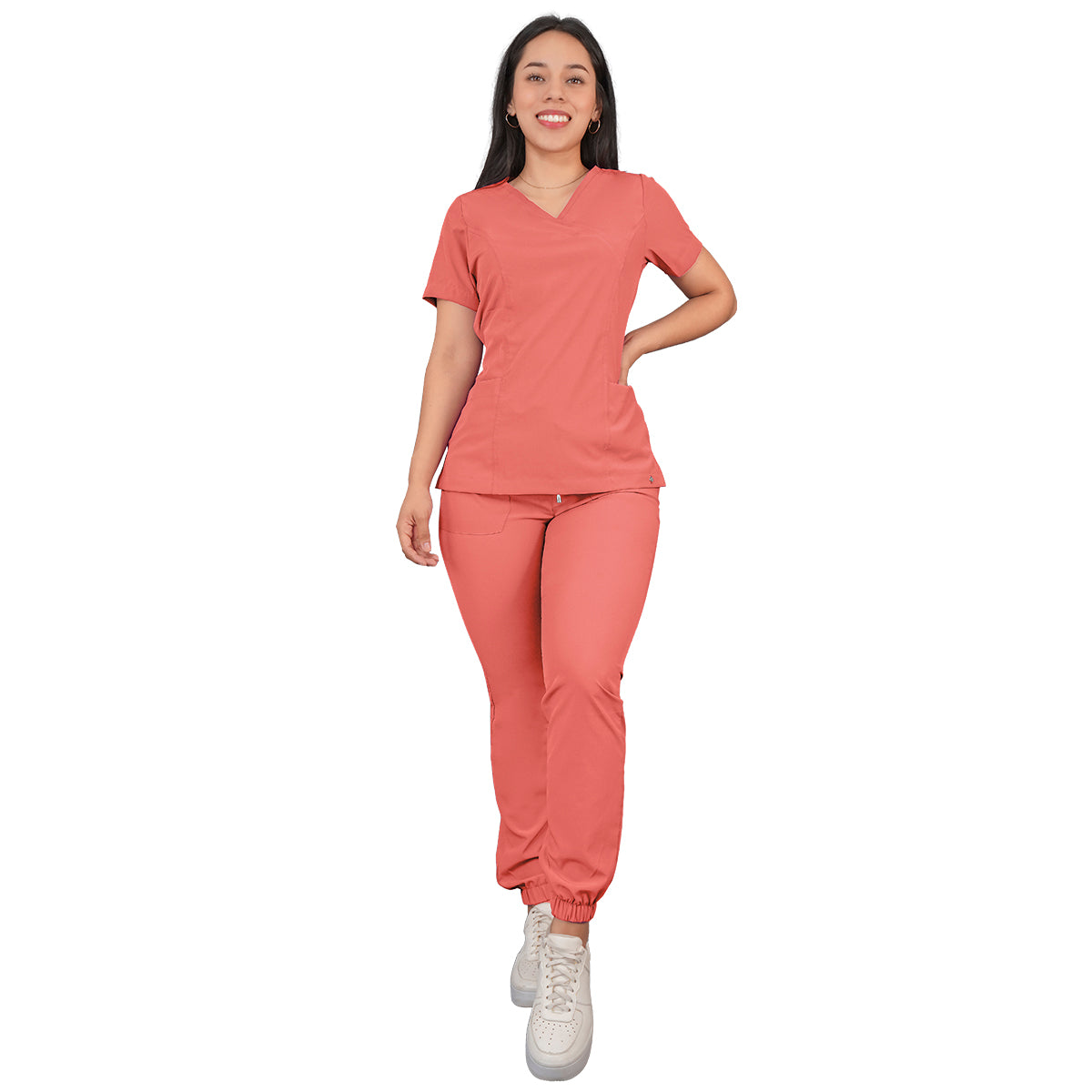 CONJUNTO QUIRURGICO ANTIFLUIDOS COLOR SALMON MUJER