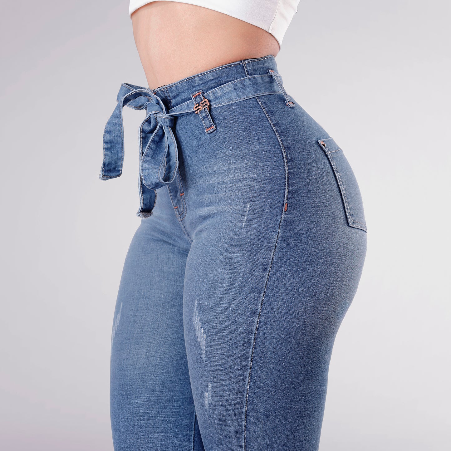 LipoJeans de Talle Alto con Efecto Levanta Cola 3662 04