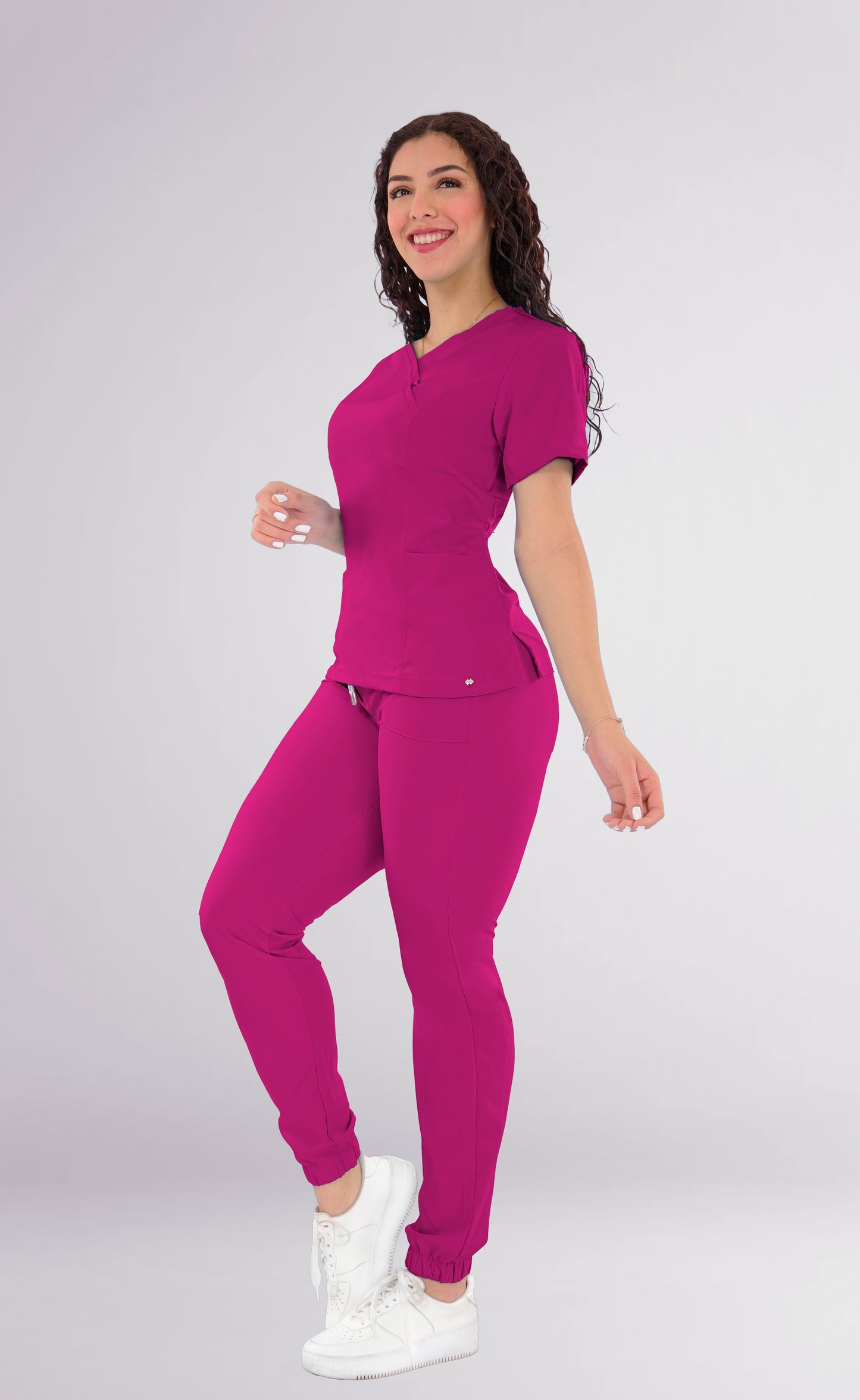 CONJUNTO QUIRURGICO ANTIFLUIDOS COLOR FIUSHA MUJER