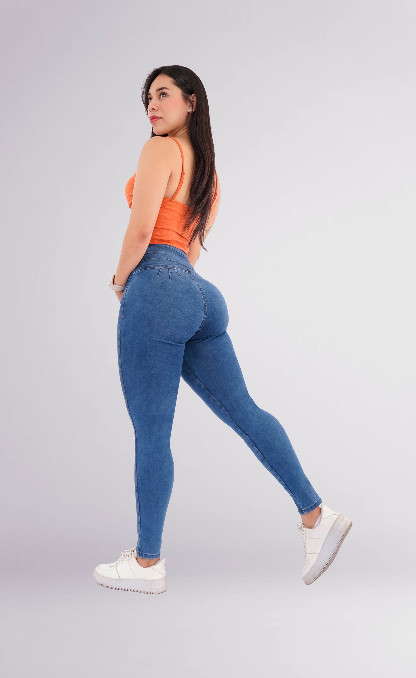 LipoJeans de Talle Alto con Efecto Levanta Cola 3685